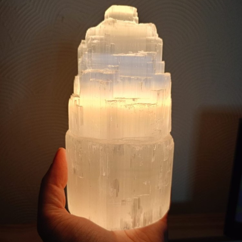 Torre Selenita Branca Luminária