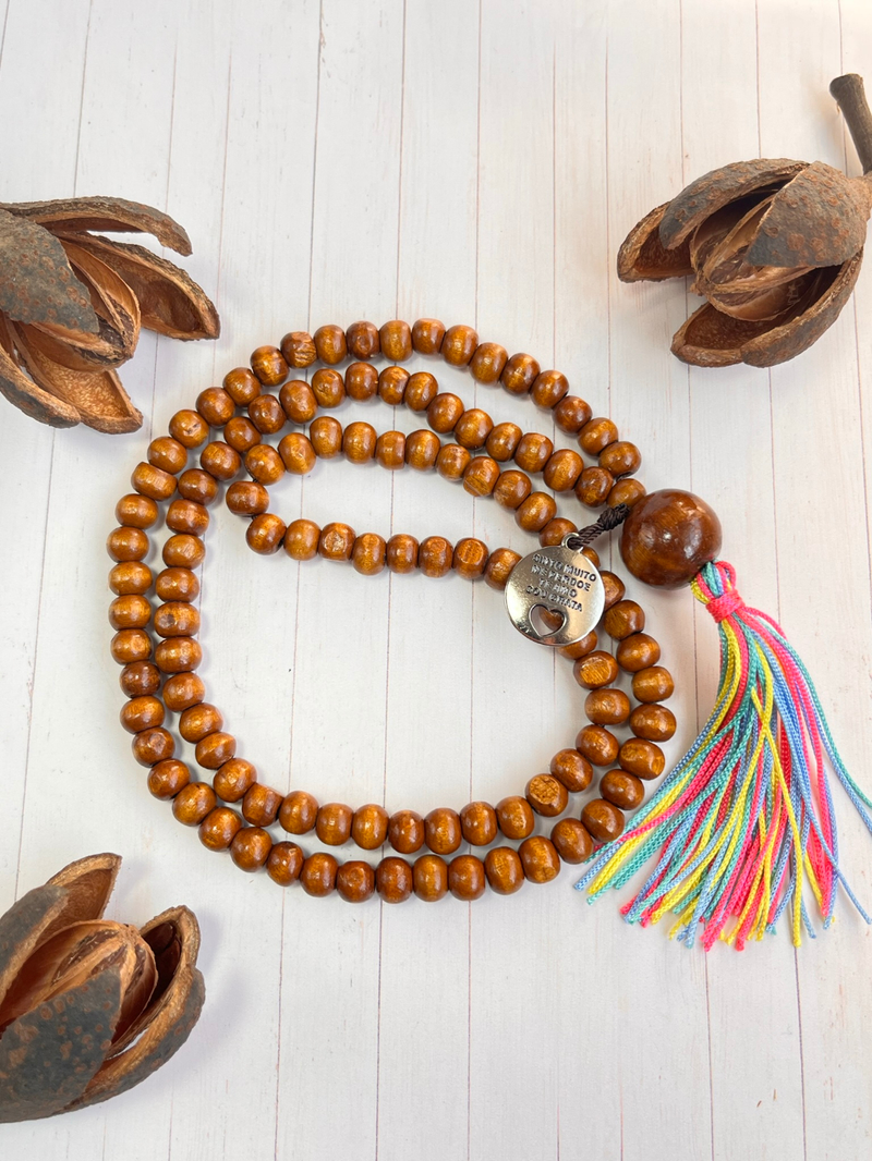 Japamala 108 contas Madeira Clara com medalha Ho'Oponopono